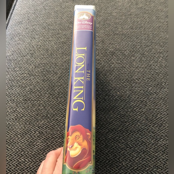 Disney The Lion King VHS Tape - Picture 3 of 5